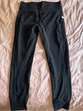 Vuori Black Performance Jogger